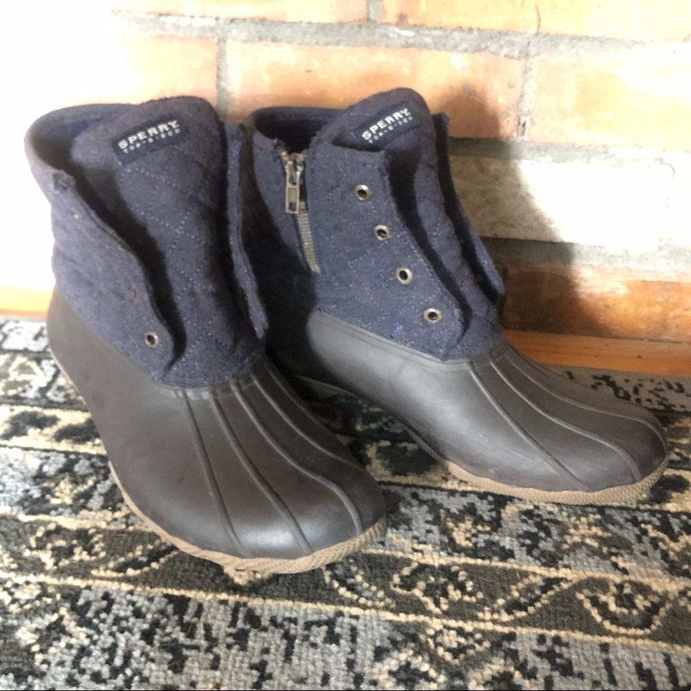 Sperry 9 Waterproof Boots